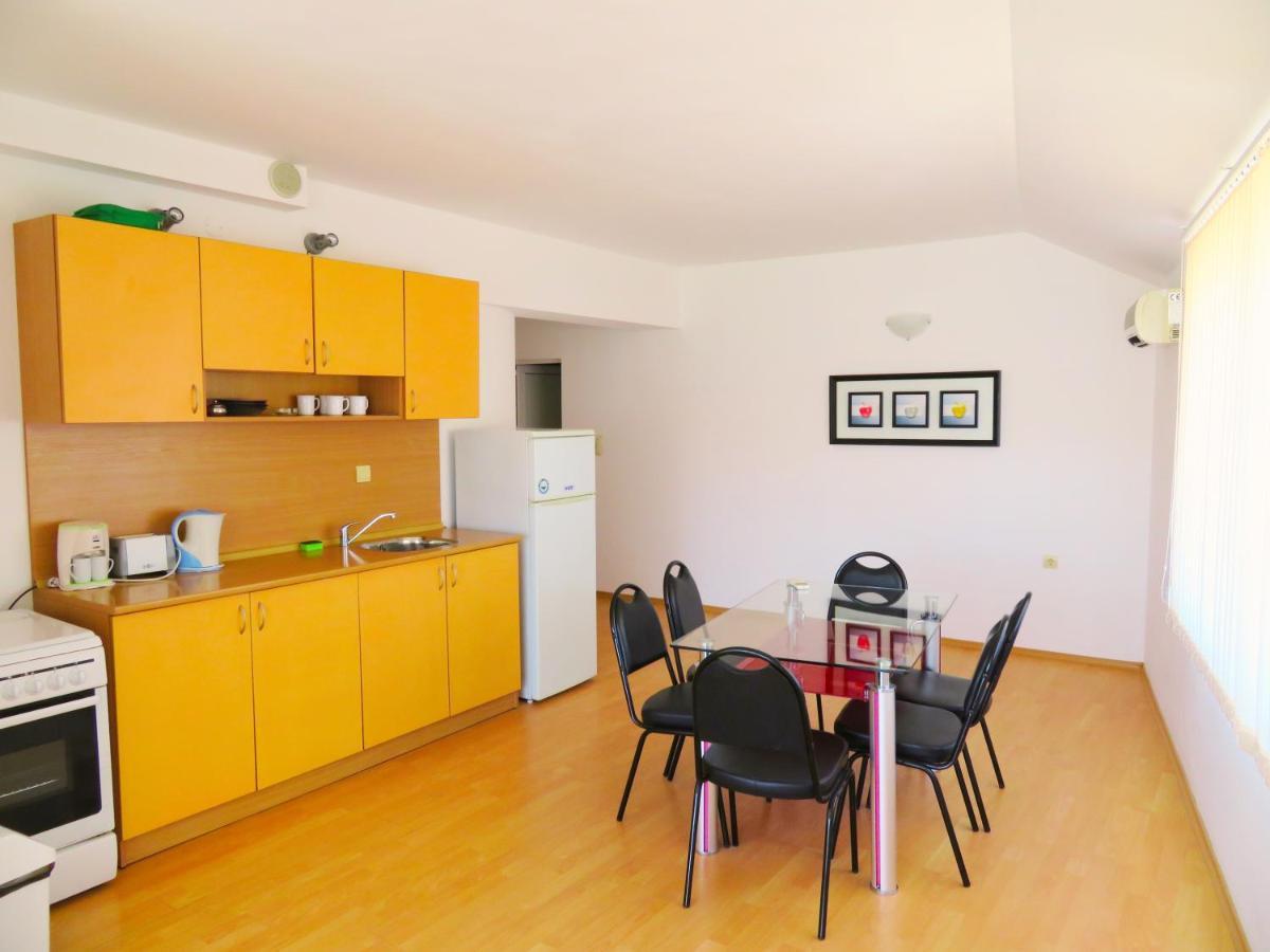Апартамент Съни Хаус - Sunny House Apartment Бяла Екстер'єр фото